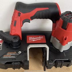 Milwaukee M12 12V Lithium-Ion Cordless Sub-Compact Band Saw (Tool-Only)