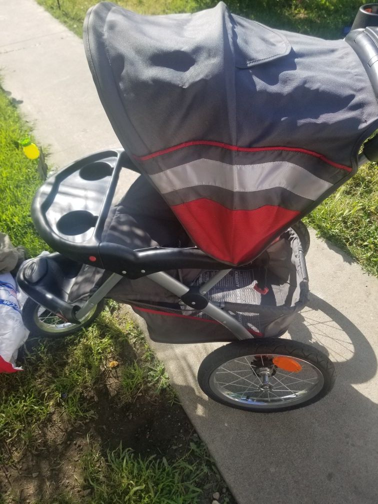 Baby trend jogging stoller