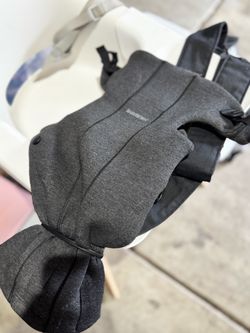 Baby Bjorn mini carrier