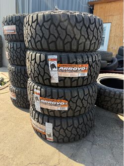LT Rugged Terrain 33/12.50/17 Arroyo Tires installed and balanced / instaladas y balanceadas