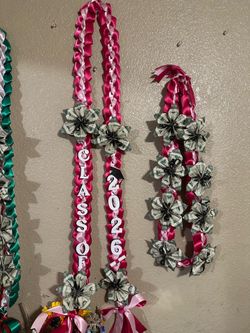 Graduation lei