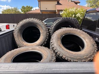 BFgoodrich tires 315/70r17