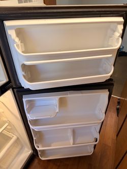 Frigidaire Refrigerator – Great Condition $300