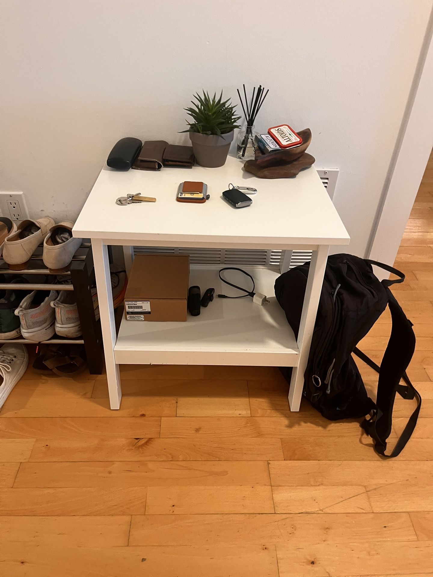 2 IKEA White Side Tables