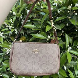 Coach Shoulder Bags