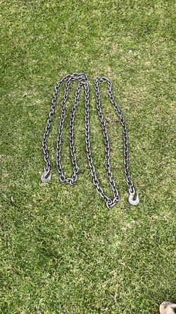 20’ Chain With Hooks