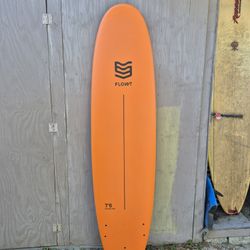 7'6" FLOWT PREMIUM SOFT BOARD 