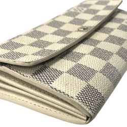 Louis Vuitton - Sarah Wallet