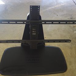 Universal TV Mount