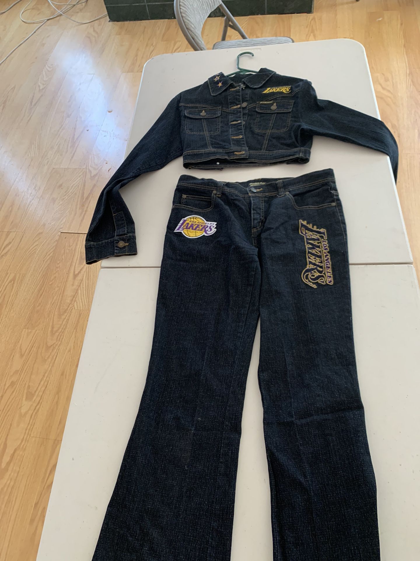 Women’s Los Angeles Lakers Jean Set