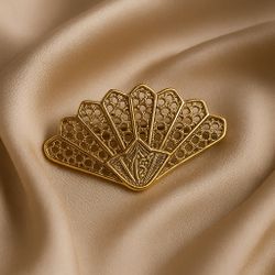 Vintage 1980s Gold Filigree Fan Brooch, 1.5x1”