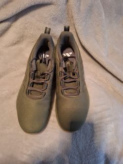 Addidas Racer TR 23(Size 10.5)