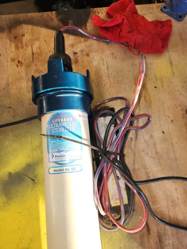 Lifeguard Ultraviolet Sterilizer QL - 25 With New In Box Tube And 2x New Lights