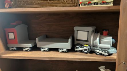 Ceramic Decorative Train Engine And Cars Hand Painted Display Set