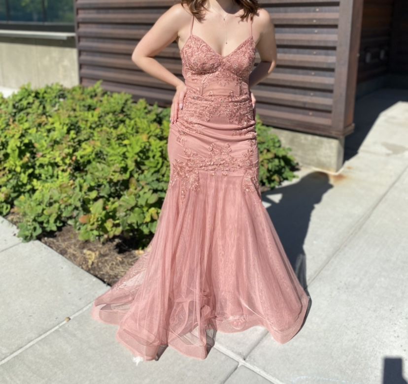 Prom dress size 9