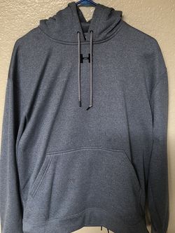 Men’s Med Under Armour Sweater