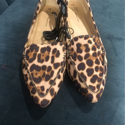 Women’s Leopard Flats