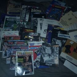 Motorcycle Magazines / Catalogues / Misc Literature