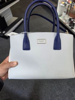 Kate Spade Purse. ASK FOR RYAN. #4(contact info removed)5-01
