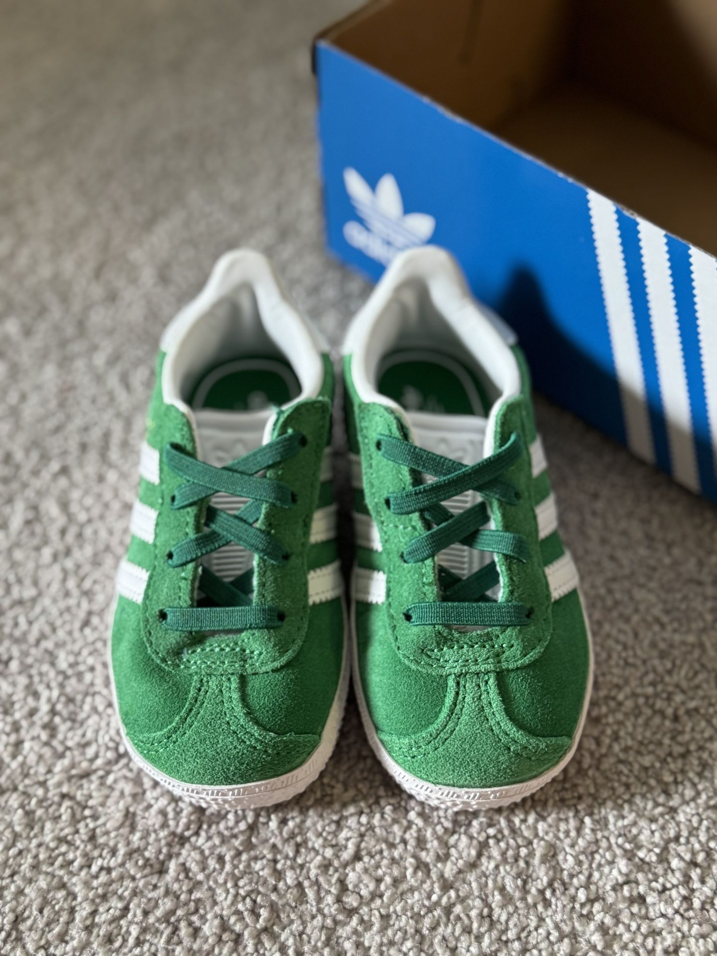 Adidas GAZELLE Toddler 6 Size New