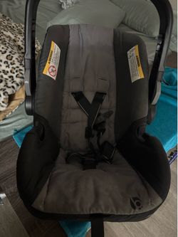 Baby car seat