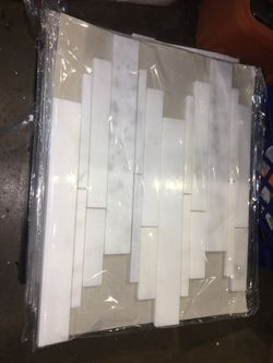Mable tile $5 per sf per tile quantity available