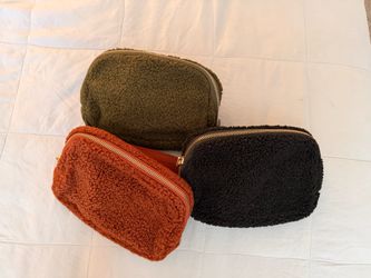 3-Piece Brand New Cozy Sherpa Belt Bag Bundle 🧸