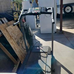 Treadmill Good Condition Everything Works  For Real Ship Price