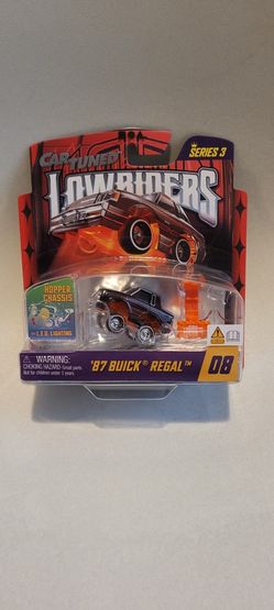Car Tuned Lowriders
