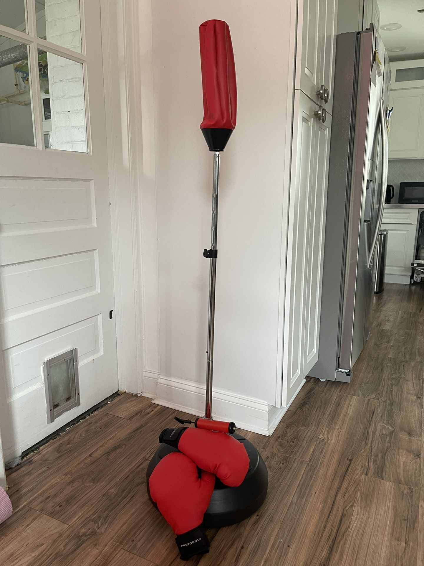 Punching Bag With Stand And Gloves