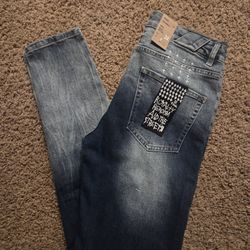 Ksubi Jeans size 32 feel free to message me will negotiate