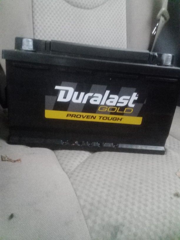 Duralast Gold Top Post Car Or Truck Battery