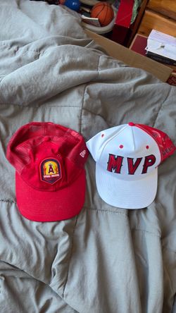 2 Angels hats