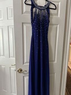 Women’s Dresses Start