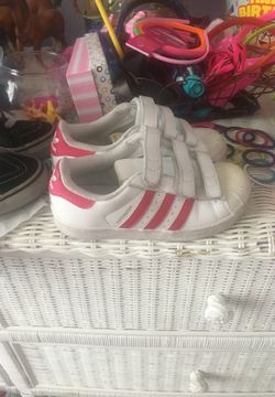 Kids shoes
