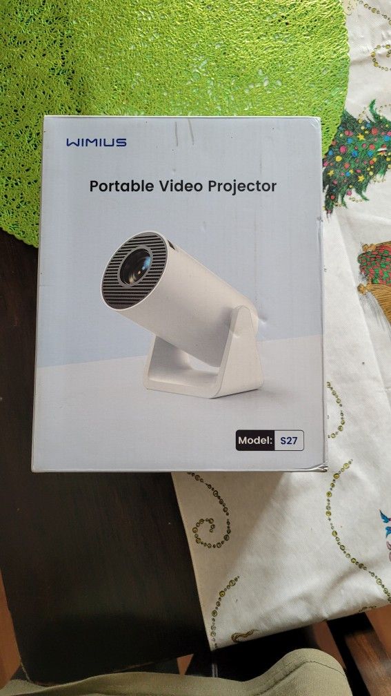 Wimus Model S27 portable video projector Obo 
