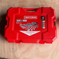 Craftsman 135 pc. SAE/Metric Mechanics Chrome Tool Set w/ Hard Case CMMT12124