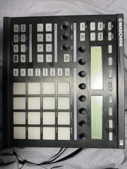 Native instruments Maschine Mk1, F1 And X1
