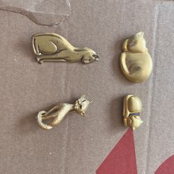 Gold Cat Brooches