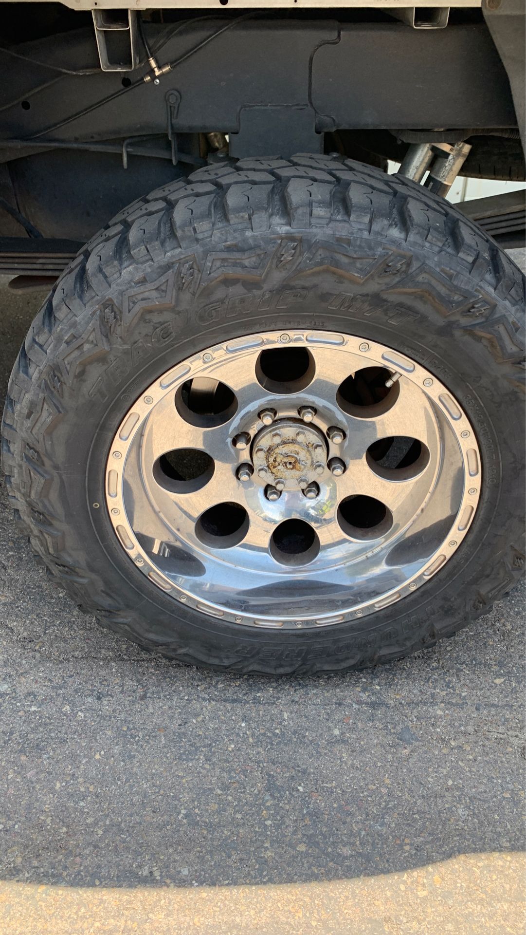35x12.5R20 Dodge Ram 2500 bolt pattern for Sale in San Diego, CA OfferUp