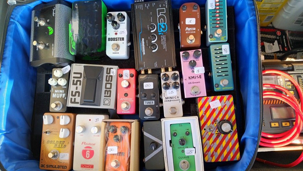 Guitar Pedals Read Description