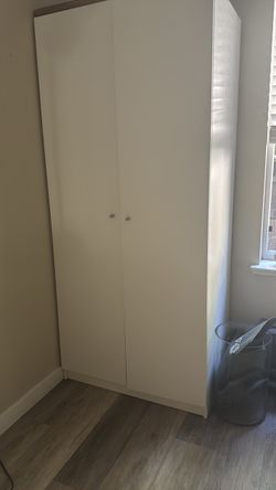 Bed, closet, drawers