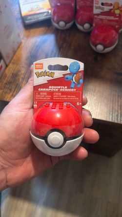 Mega Construx Pokémon Squirtle Poké Ball Set
