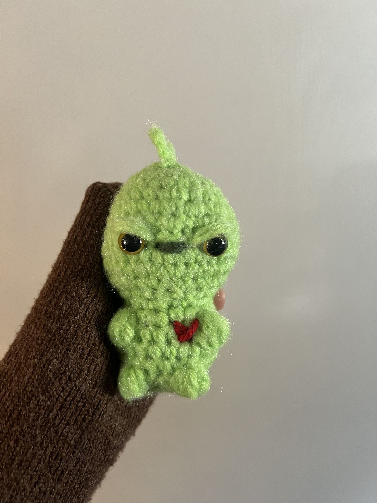 Mini Grinch (yellow eyes)