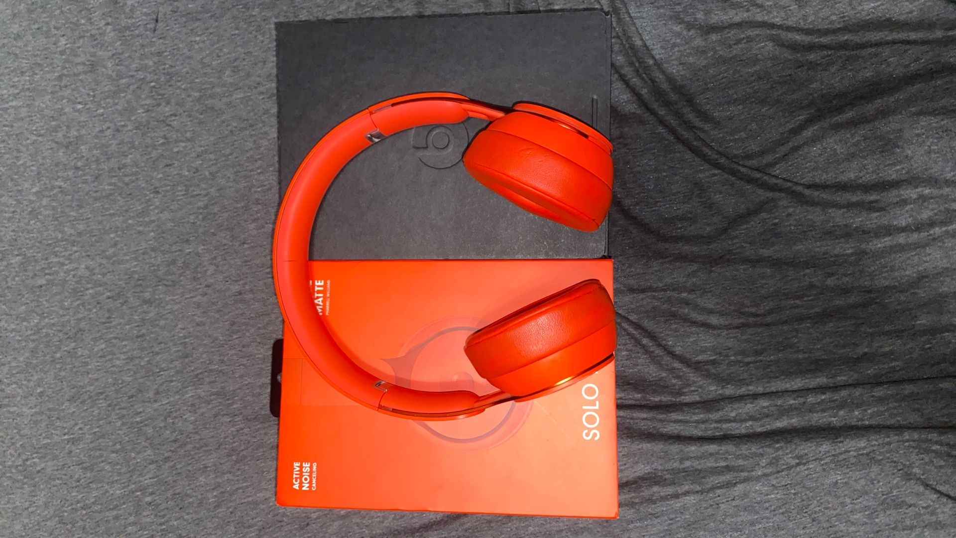 Beats Solo Pro 2019