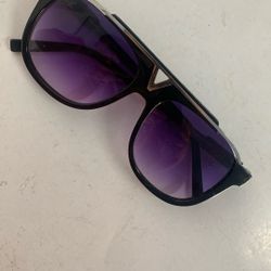 Glasses Louis Vitton 