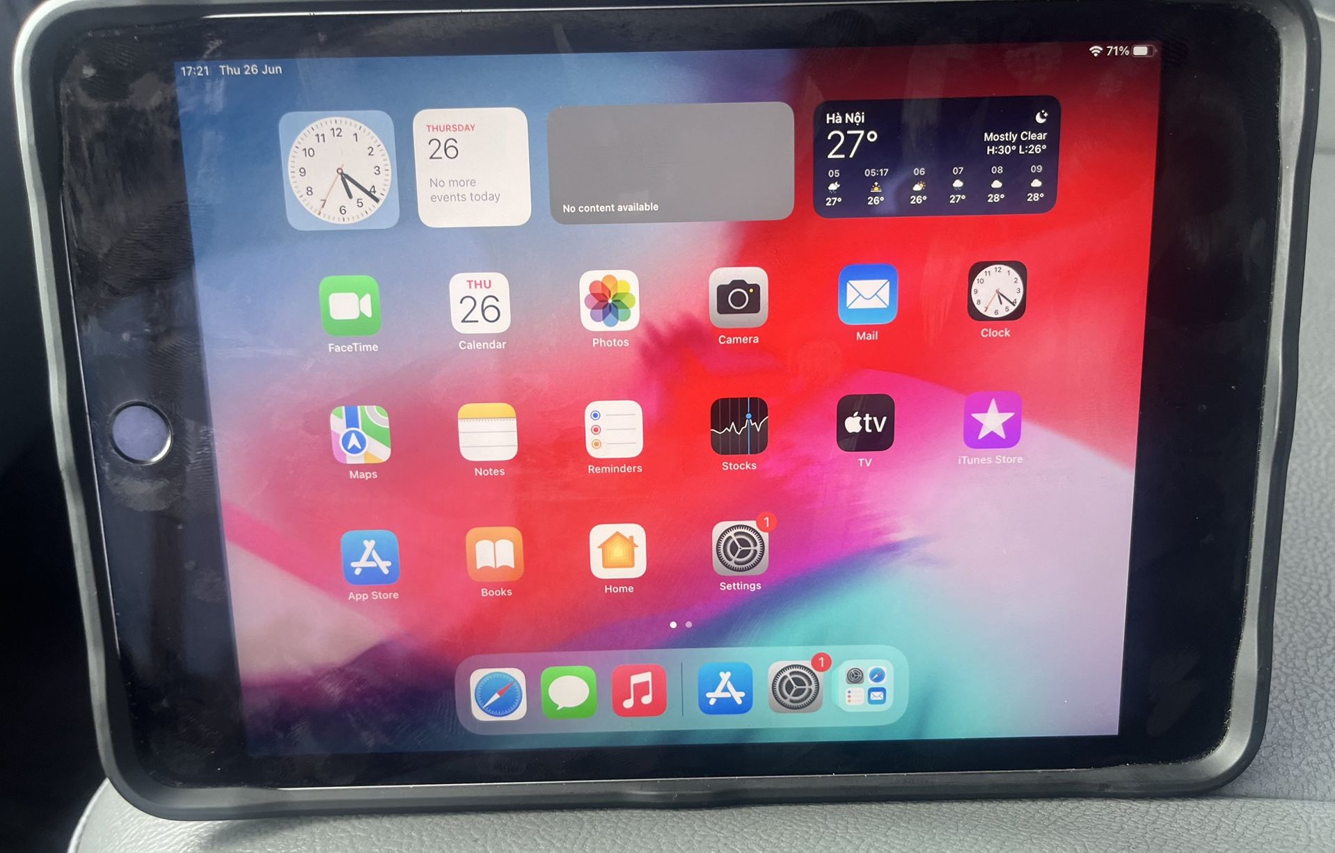iPad mini 4th generation 128GB WiFi & cellular unlocked.