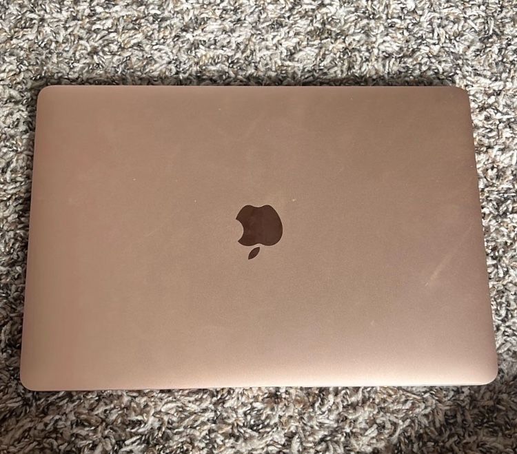 Mac Book