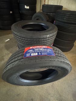 Truck Tire LANDFLEET LS201 235/75R17.5 16 PR