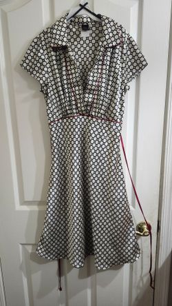 Wrapper brand 60s style dress size medium